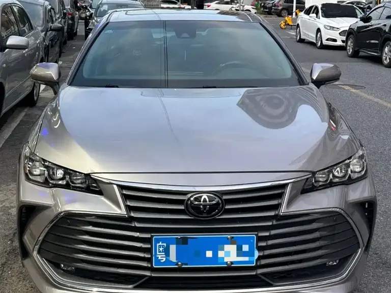 Toyota Avalon 2.0 L Luxury CN-VI