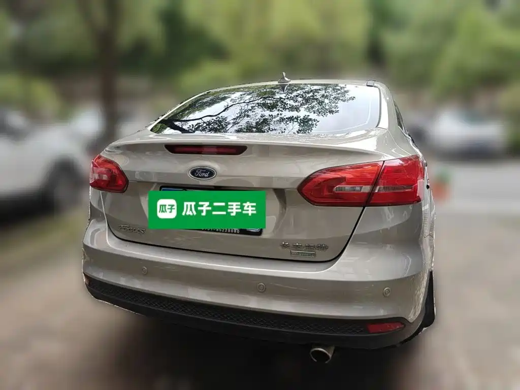 Focus Sedan EcoBoost 180 Auto Elite