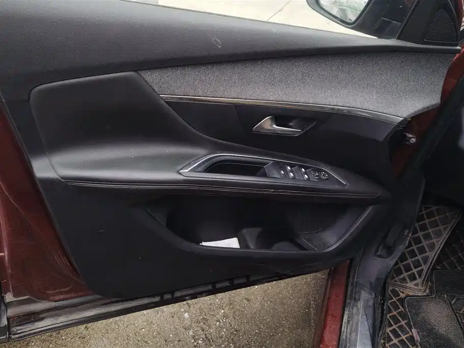 Peugeot 4008 380 THP Luxury