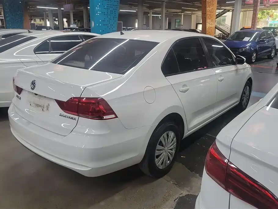 Santana 1.5 L Auto Style