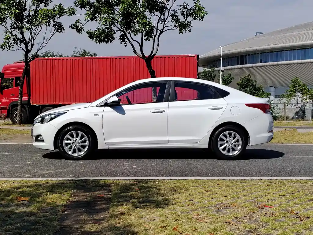 Verna 1.4 L Auto Cool GLS