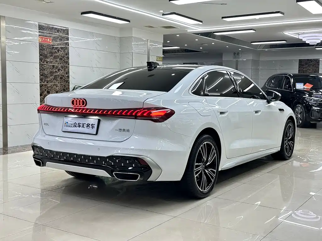 Audi A5 L 奥迪A5 L 2026款 2.0 T 乾崑智驾版