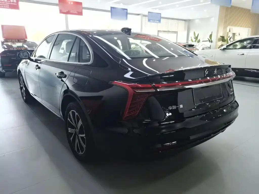 Hongqi H5 PHEV 130 Super Hybrid