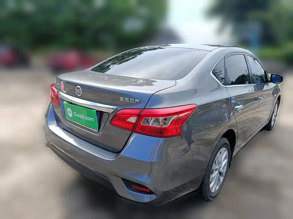 Sylphy Facelift III Classic 1.6 XE CVT Comfort