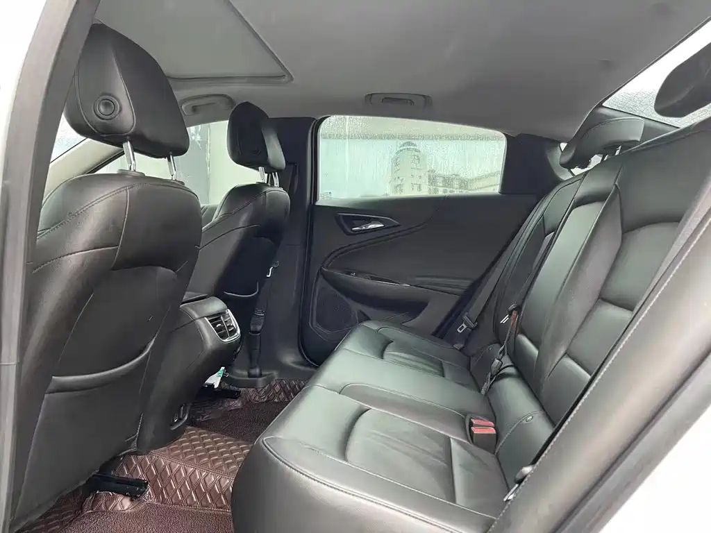 Malibu XL 535 T CVT Sharp Dynamic