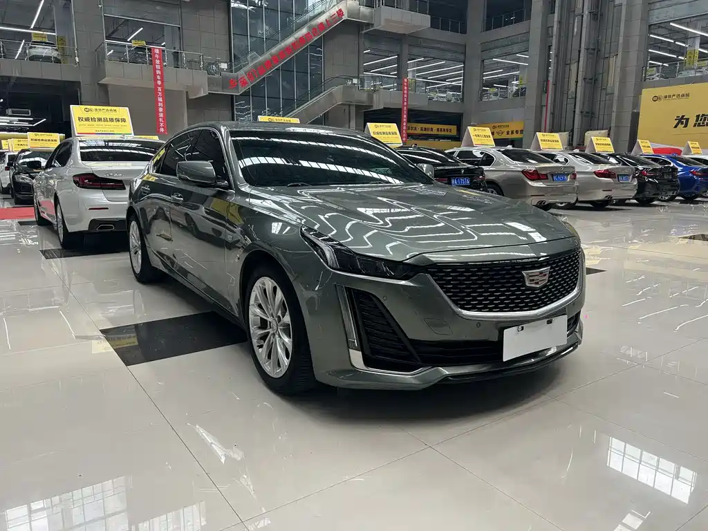 Cadillac CT5 28 T Luxury (Standard)