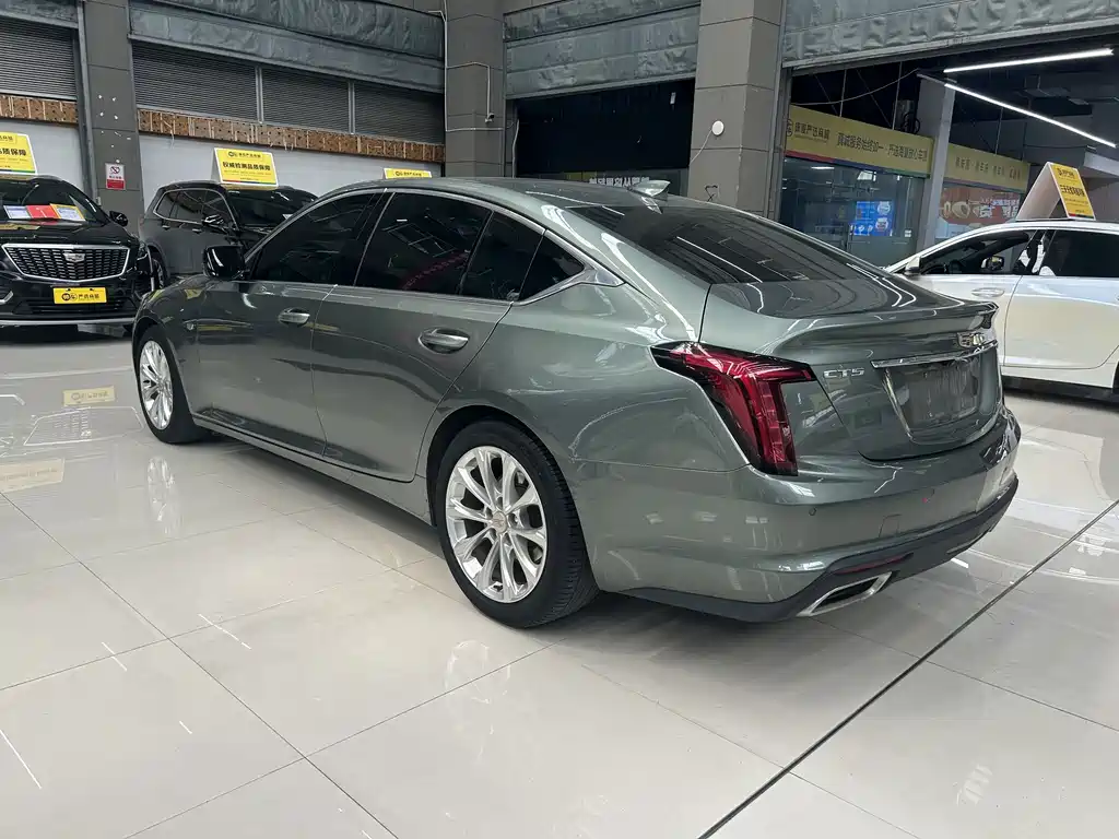 Cadillac CT5 28 T Luxury (Standard)