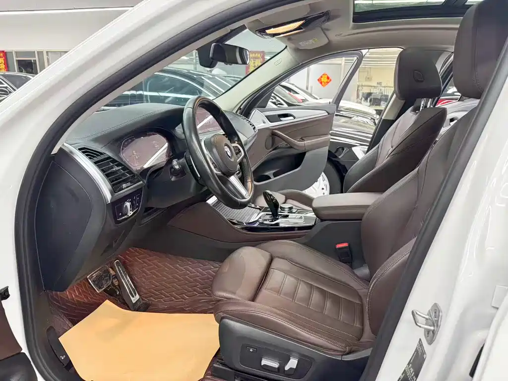 BMW X4 xDrive 25 i M Sport Package
