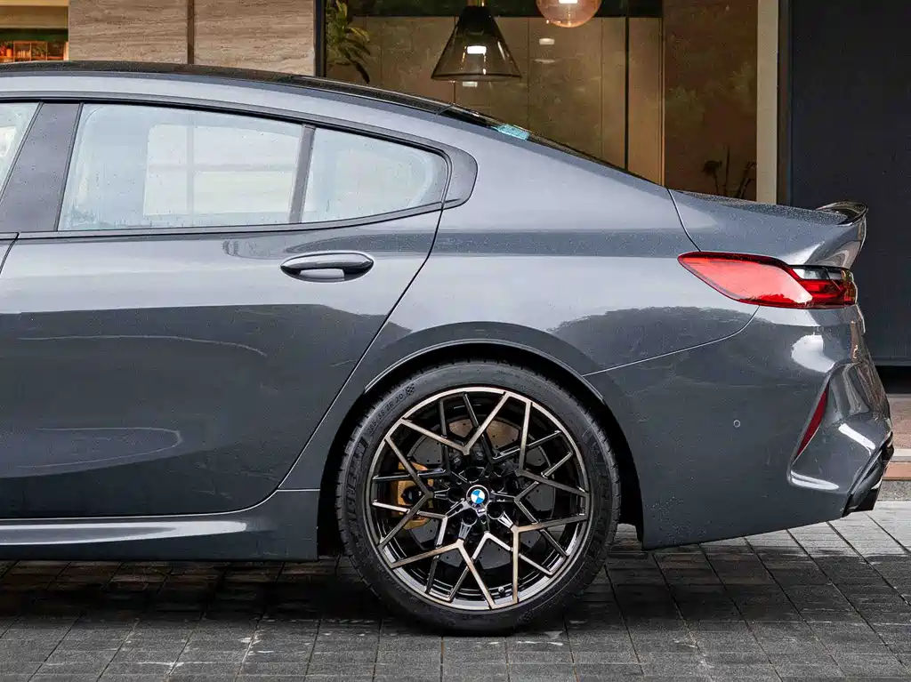 BMW M8 M8 4-door Coupe Thunder