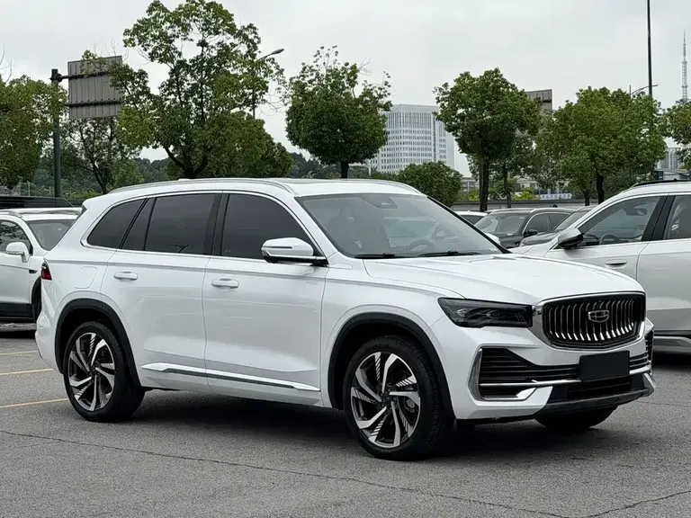 Geely Xingyue L 2.0 TD High Power Auto 2 WD Flagship