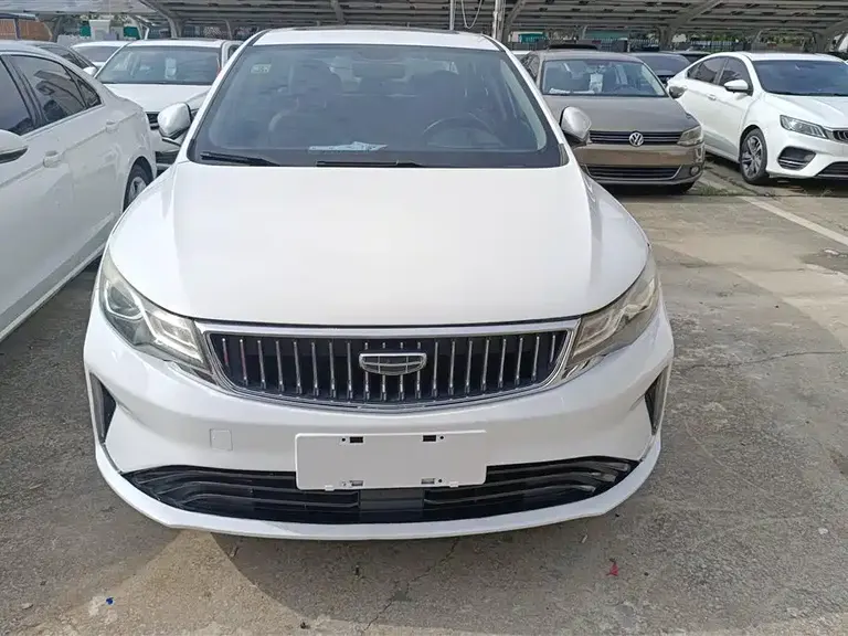 Geely Emgrand GL 1.4 T CVT Luxury