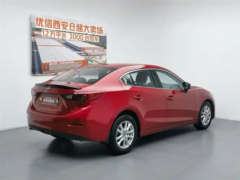 Mazda 3 Axela Sedan 1.5 L Manual Comfort