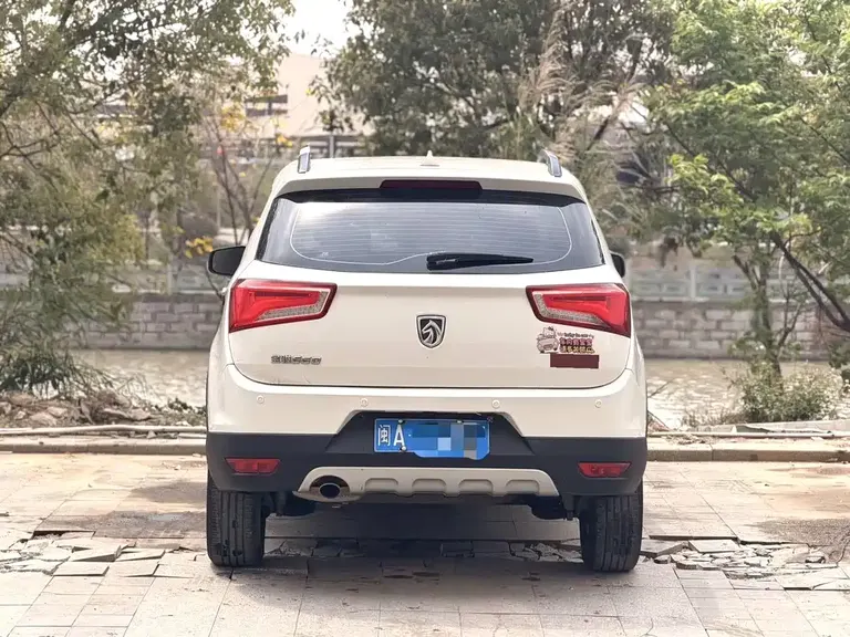 Baojun 560 1.8 L Manual Luxury