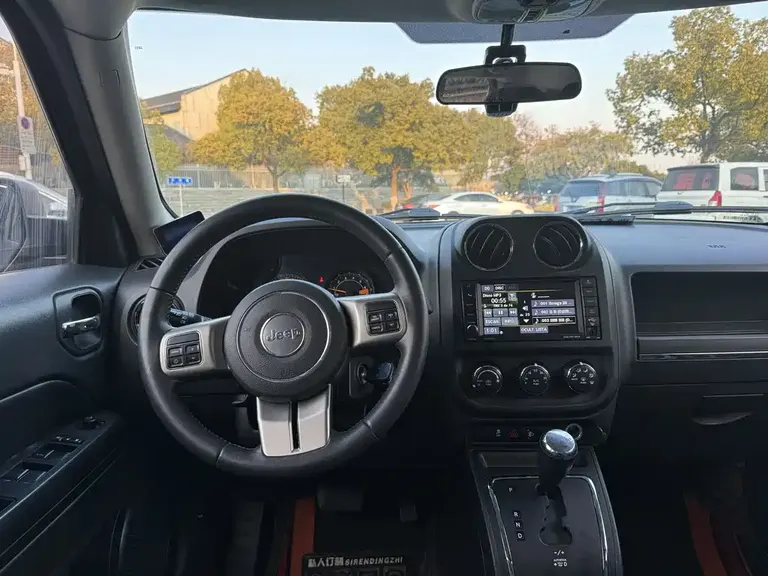 Jeep Patriot 2.4 L Sport