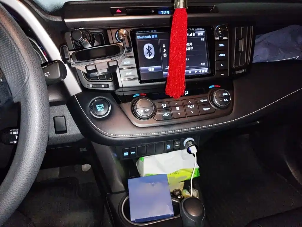 RAV4 2.0 L CVT 2 WD Style CN-V