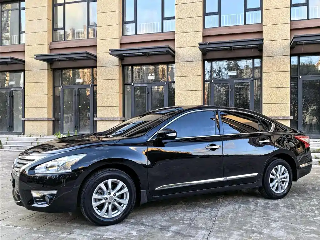 Teana 2.0 L XL Comfort