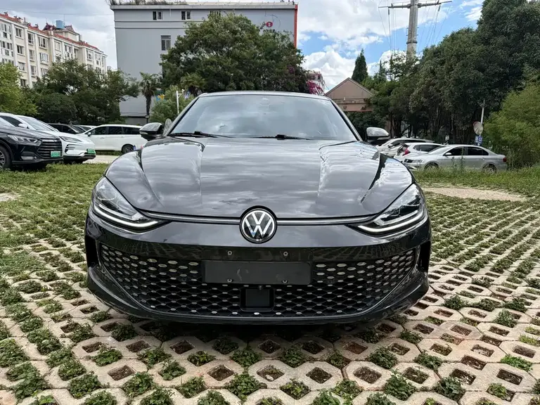 Volkswagen Lamando Lamando L 280 TSI DSG Spicy Cool