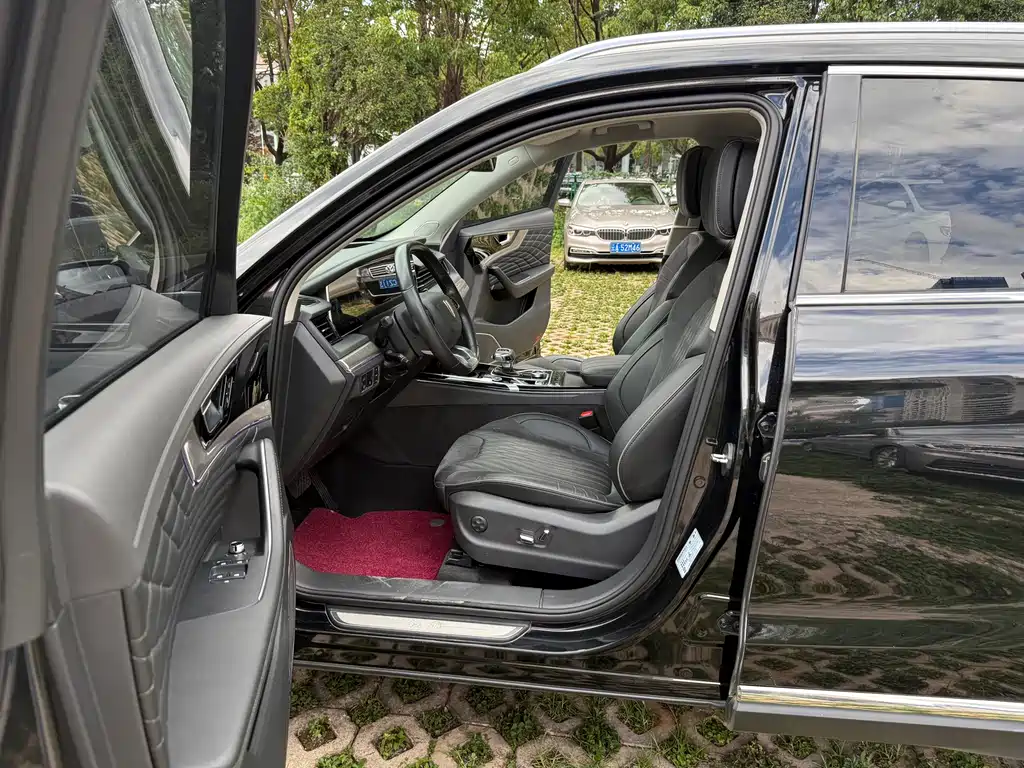 Hongqi HS5 Facelift 2.0 T Connected Flagship Enjoyment 4 WD