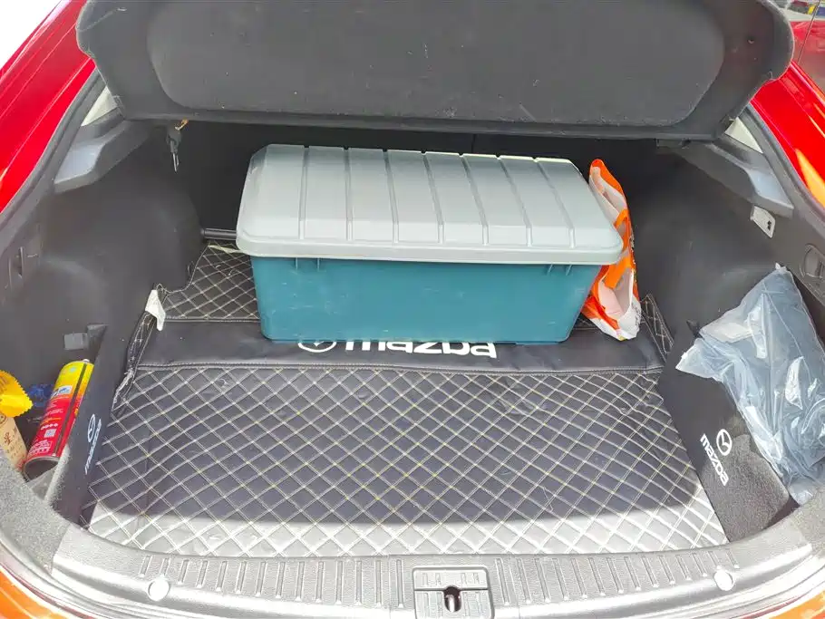 Mazda6 Ruiyi Coupe 2.0 L Auto Elite