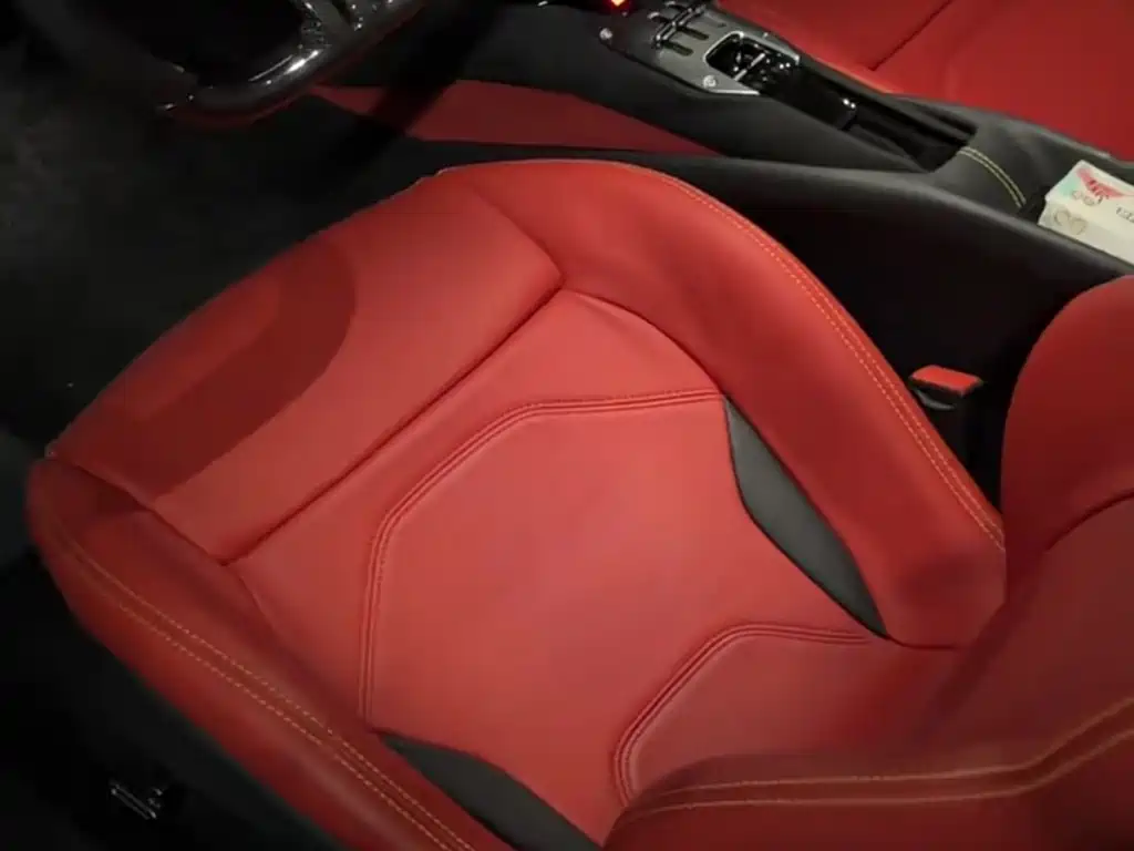 Ferrari 296 3.0 T V6 GTB