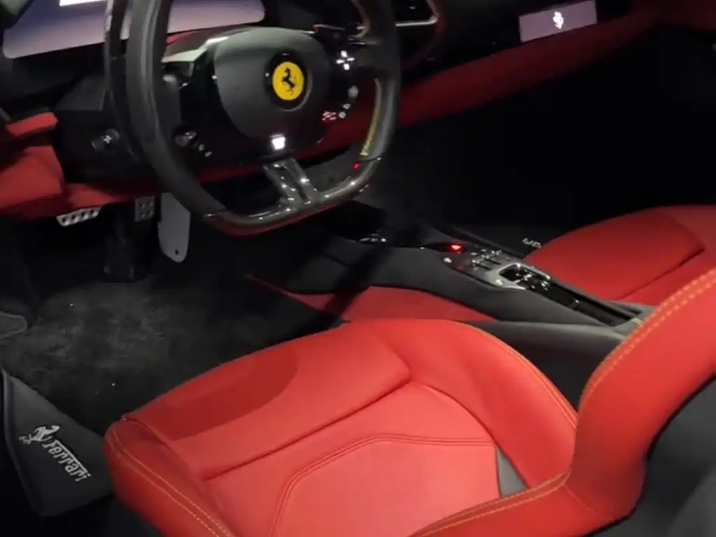 Ferrari 296 3.0 T V6 GTB