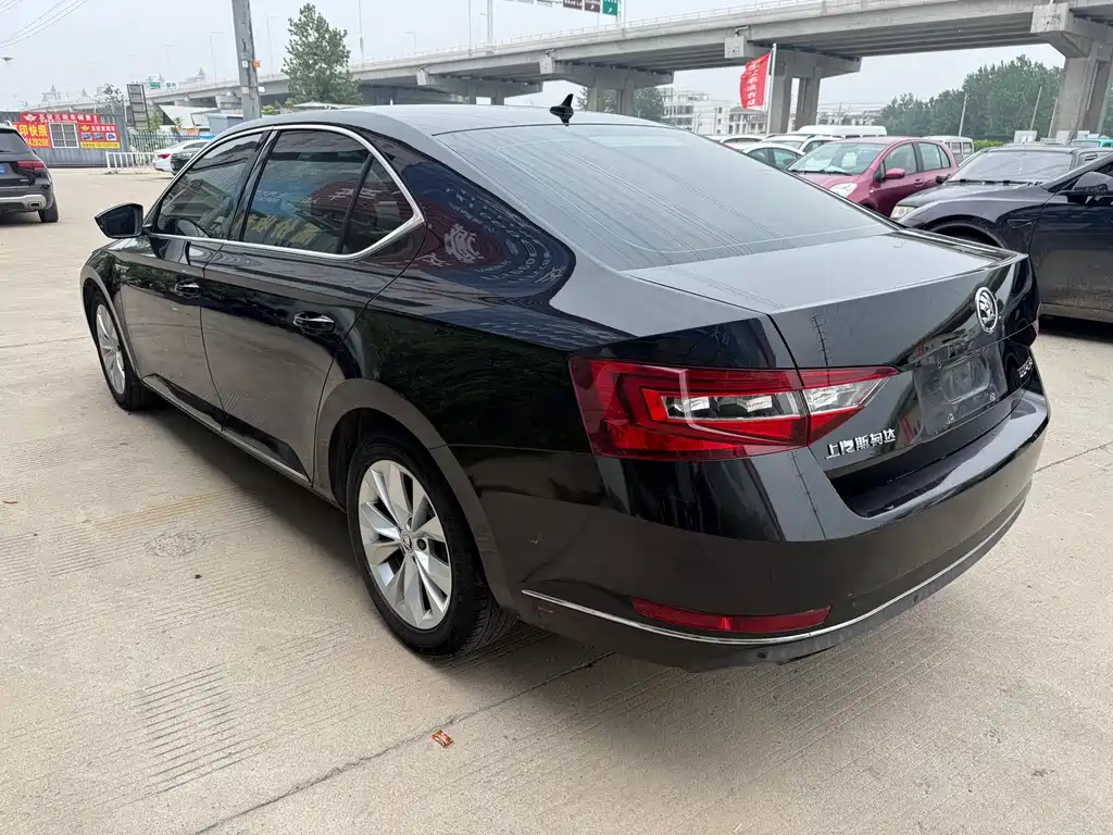 Superb TSI280 DSG Creation