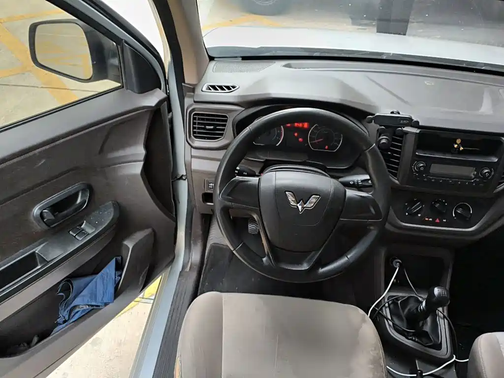 Wuling Hongguang V 1.5 L Power Take CN-VI LAR