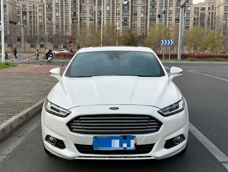 Ford Mondeo 2.0 L GTDi200 Fashion