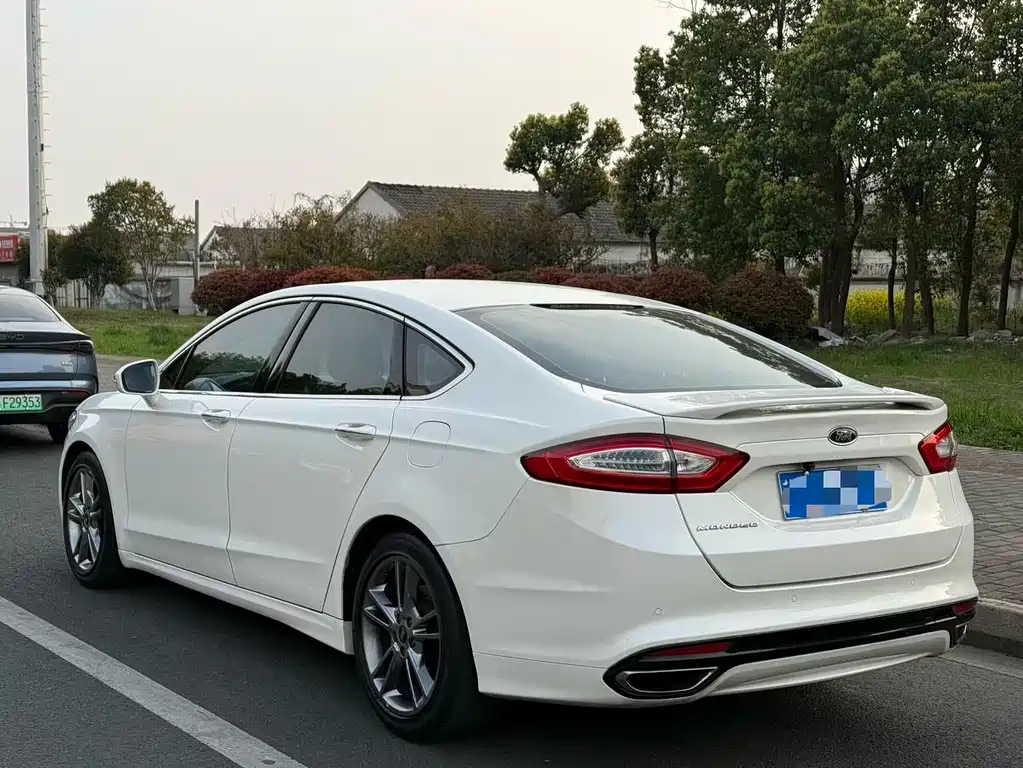 Mondeo 2.0 L GTDi200 Fashion