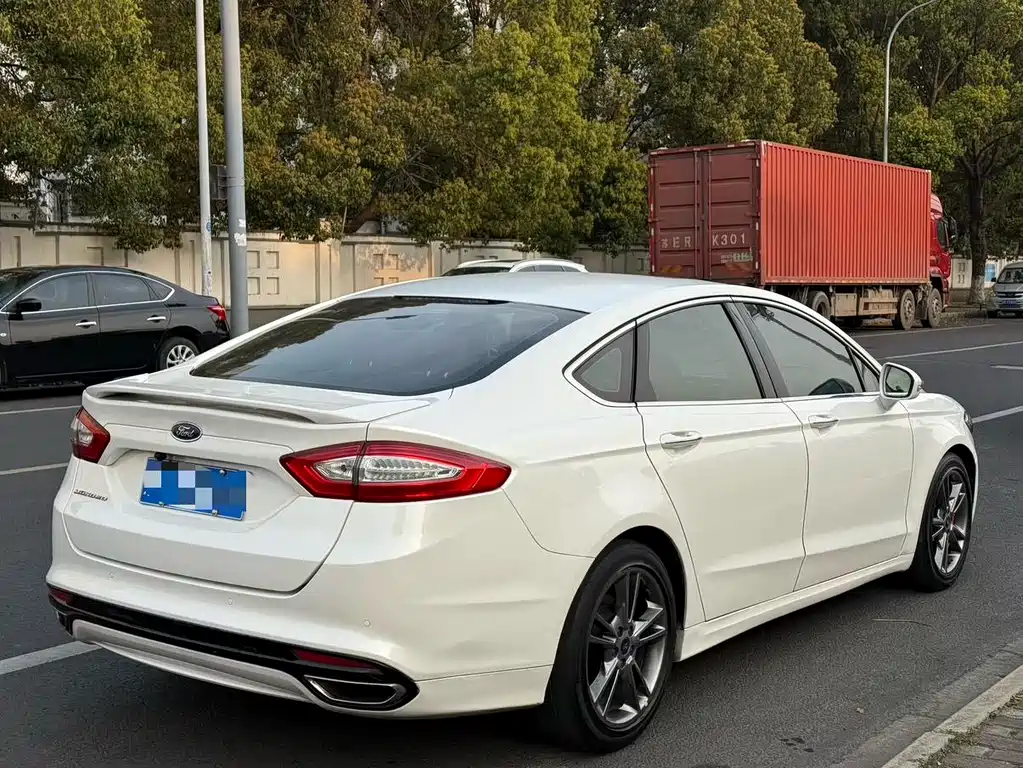 Mondeo 2.0 L GTDi200 Fashion