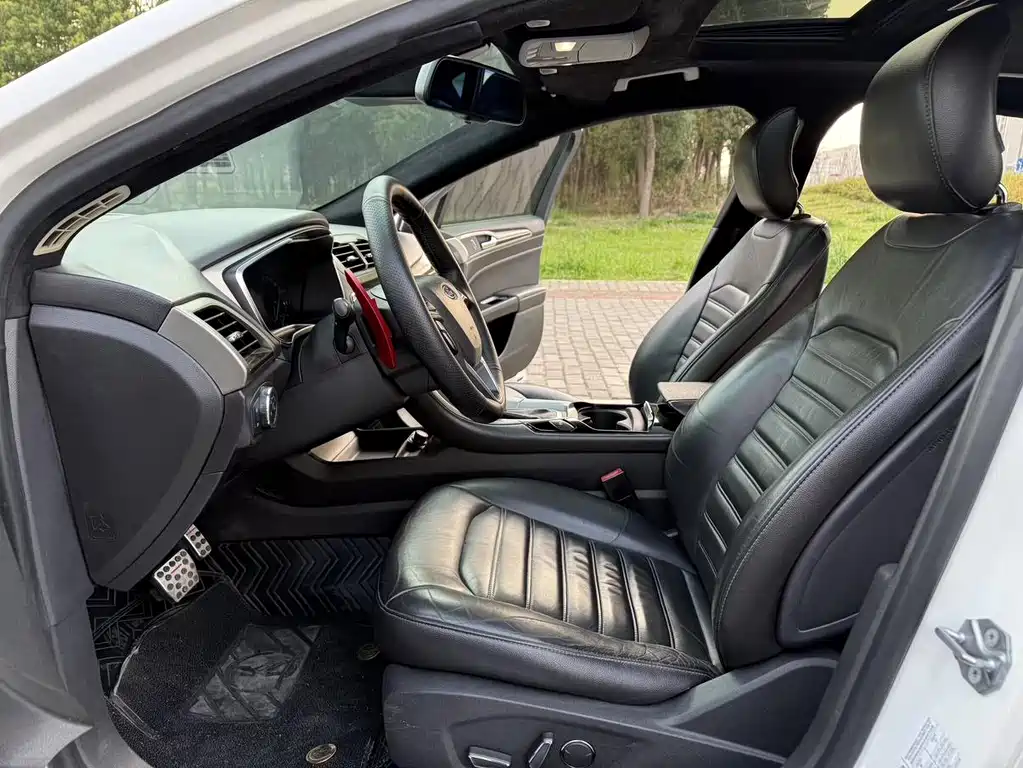 Mondeo 2.0 L GTDi200 Fashion