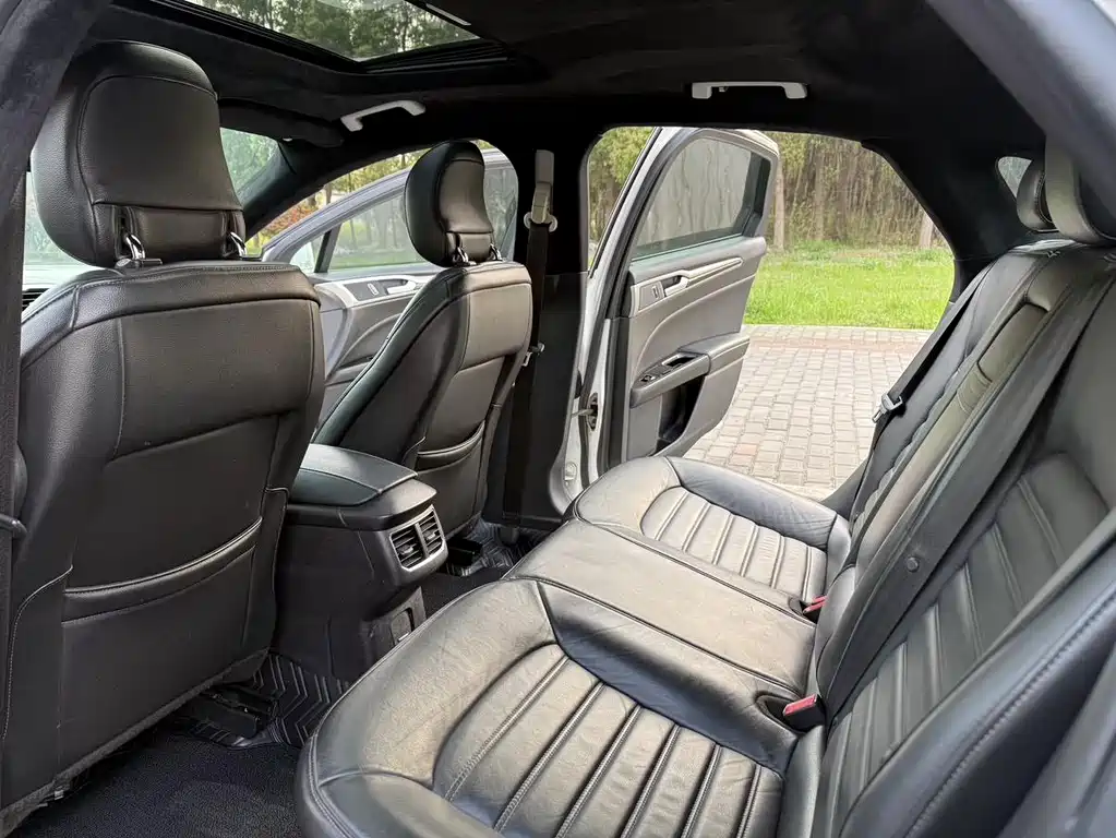 Mondeo 2.0 L GTDi200 Fashion