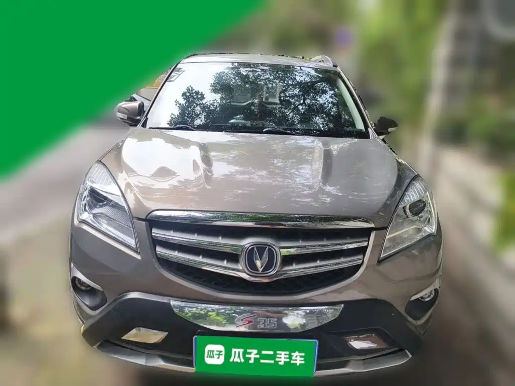Changan CS35 1.6 L Auto Luxury CN-IV