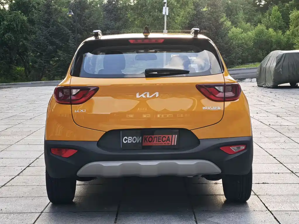 Stonic 1.4 L CVT Fun Enjoyment Sunroof