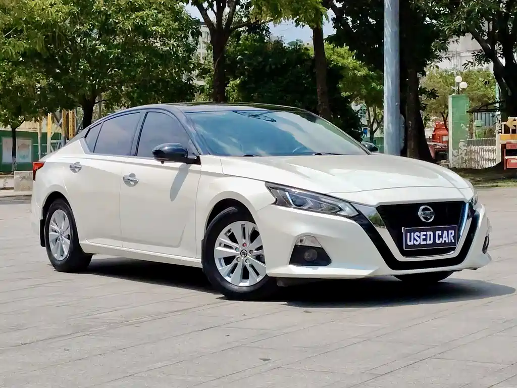 Teana 2.0 L XL Comfort