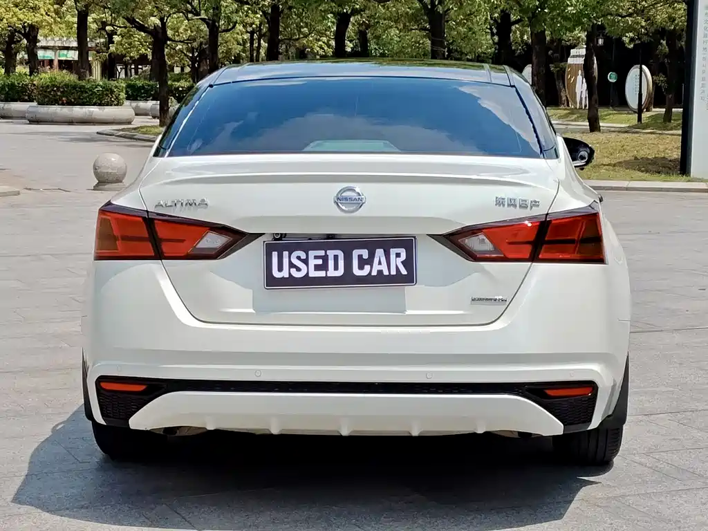 Teana 2.0 L XL Comfort