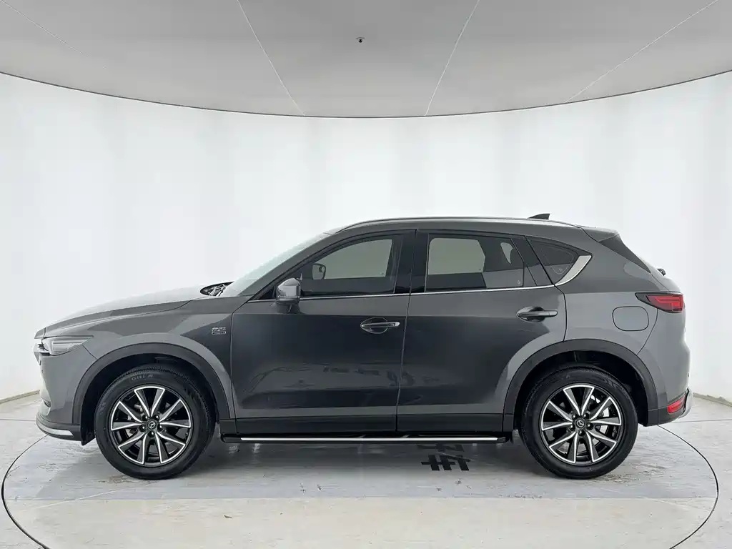 Mazda CX-5 马自达CX-5 2019款 云控版 2.5 L 自动四驱旗舰型 国VI