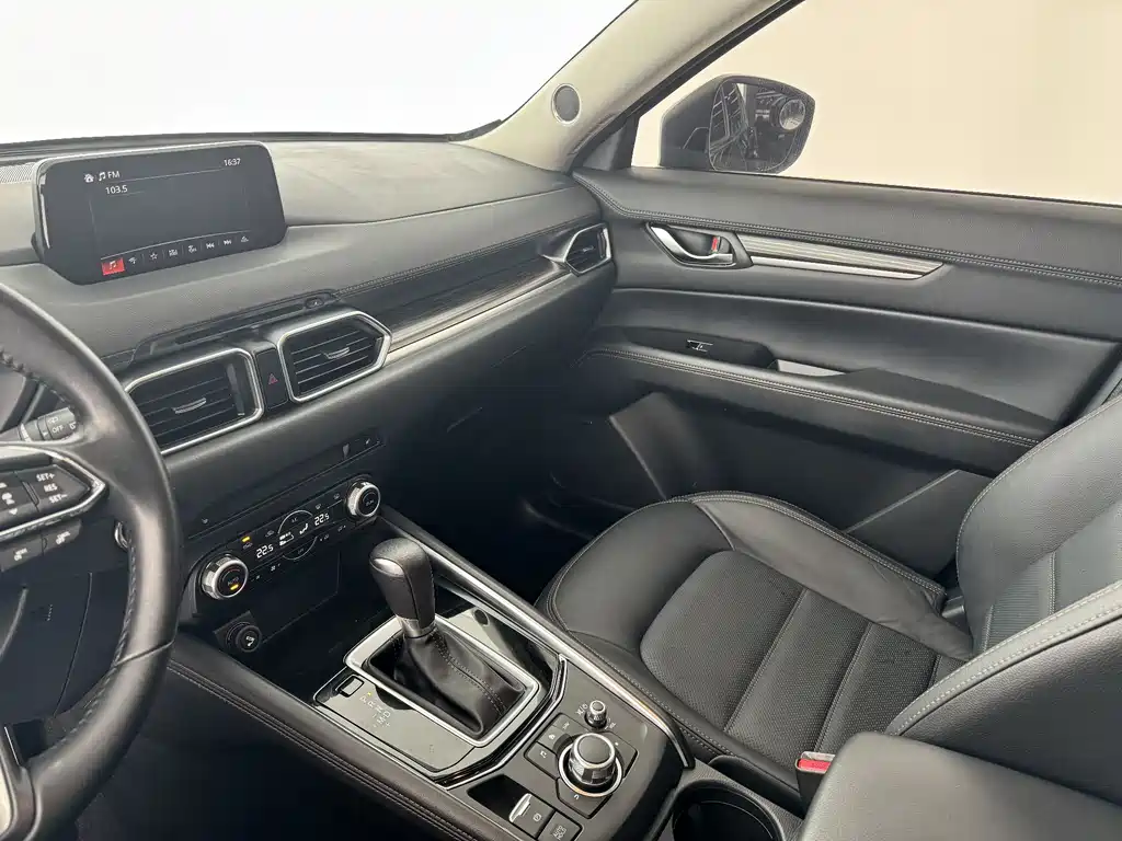 Mazda CX-5 马自达CX-5 2019款 云控版 2.5 L 自动四驱旗舰型 国VI