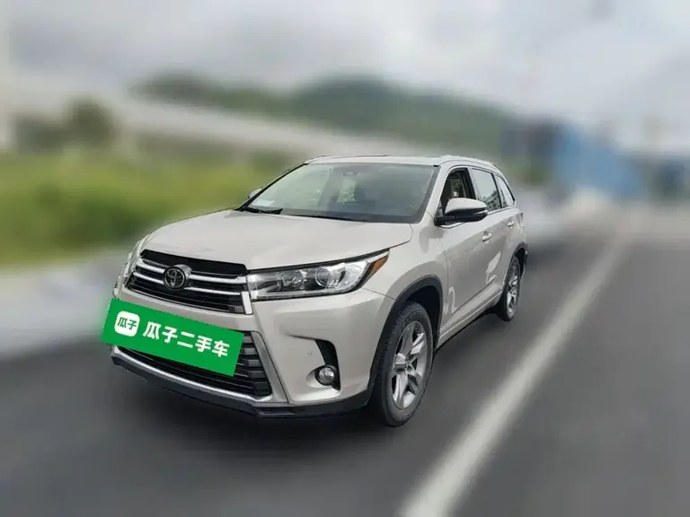 Toyota Highlander 2.0 T 4 WD Distinguished 7-seat CN-VI