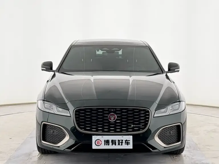 Jaguar XFL XFL 2.0 T P250 2 WD Elite Sport Gilt