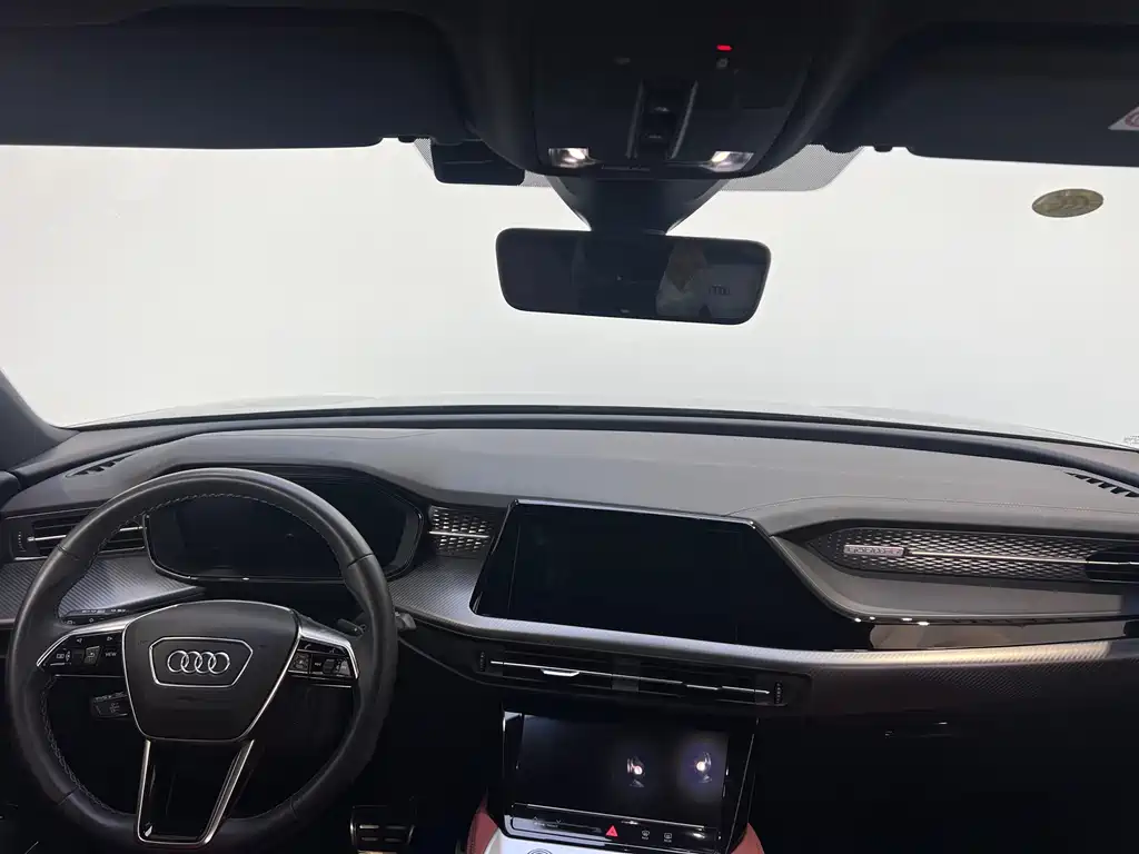 Audi Q6 45 TFSI quattro Black Warrior 6-seat