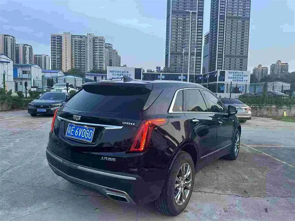 Cadillac XT5 28 T Luxury