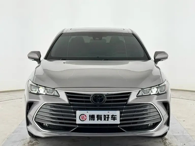 Toyota Avalon 2.0 L XLE Premium CN-VI