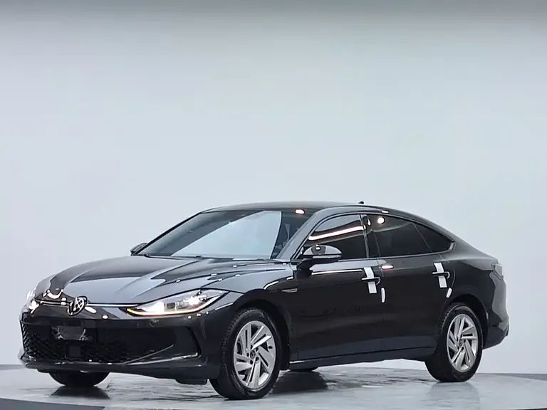 Volkswagen Lamando Lamando L 280 TSI DSG Dazzle Hot
