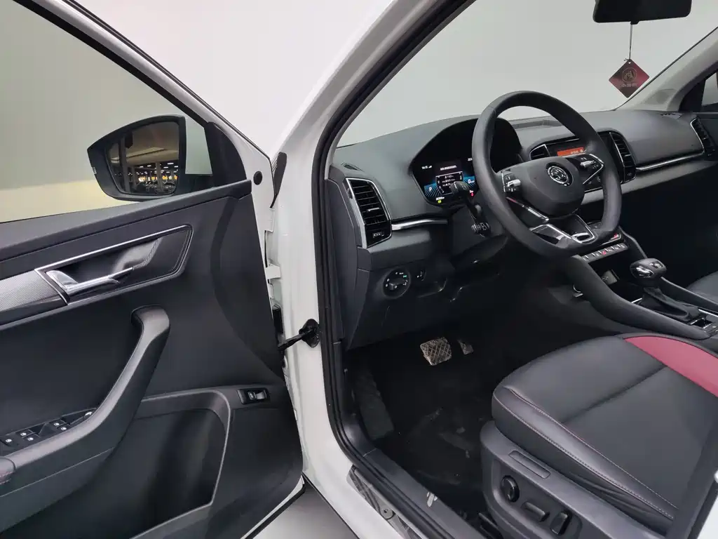 Karoq 柯珞克 2023款 TSI280 奢享版