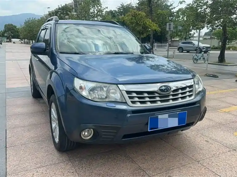 Forester Classic 2.5 XS Auto Luxury