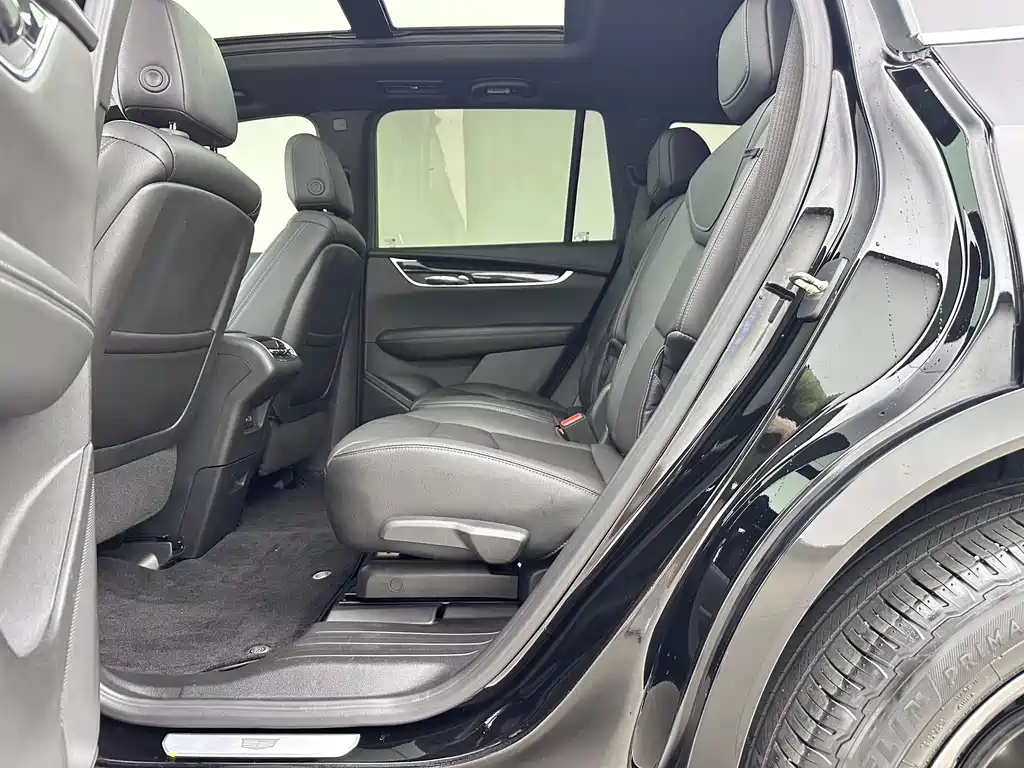 Cadillac XT6 2.0 T 6-seat 2 WD Luxury
