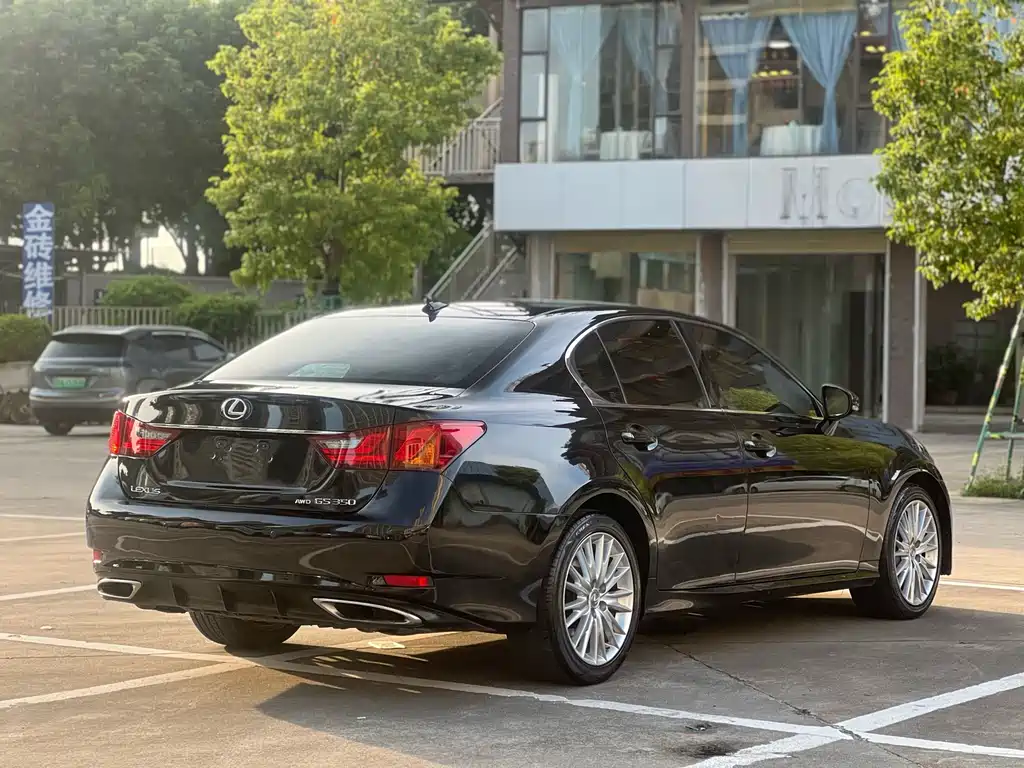 Lexus GS 350 Luxury AWD