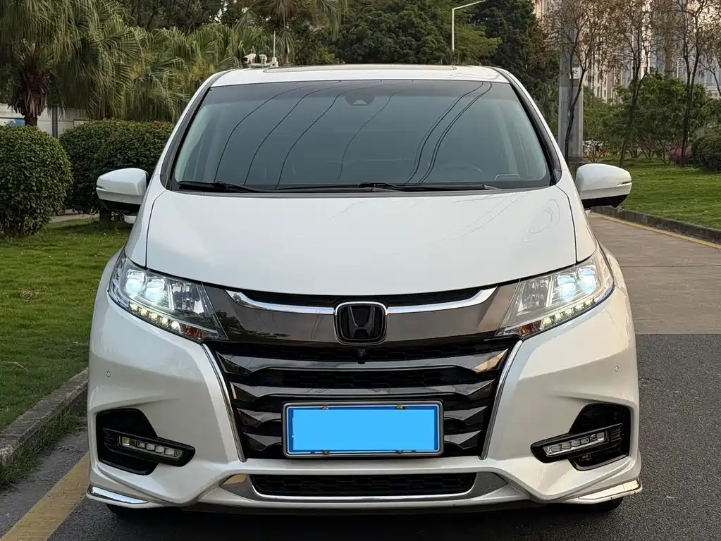 Odyssey 2.0 L Sharp· Premium
