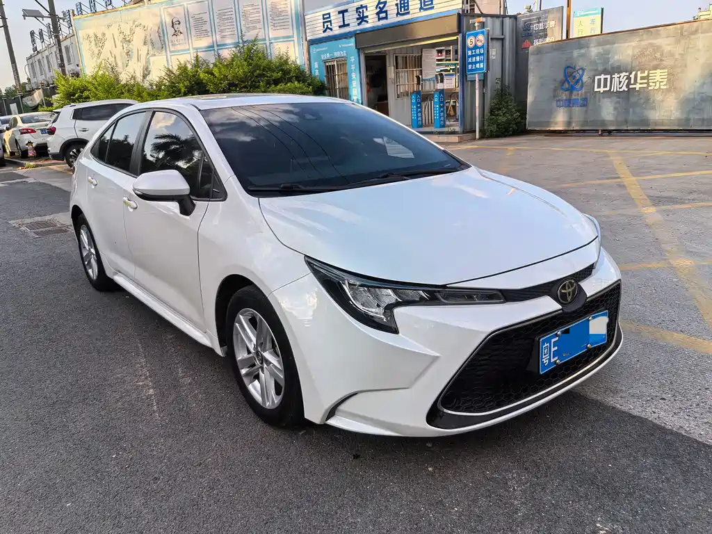 Levin 雷凌 2021款 TNGA 1.5 L CVT豪华版